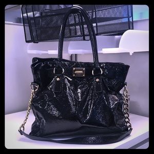 OFFERS??? Michael Kors patent leather Hamilton bag